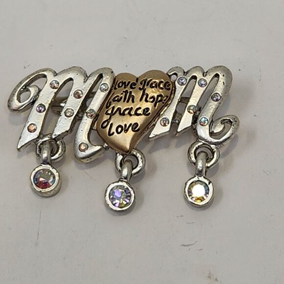 AJMC Mom Two Tone Brooch Pin Dangle Crystal Heart Spellout Fashion Jewelry Gift - Picture 1 of 6